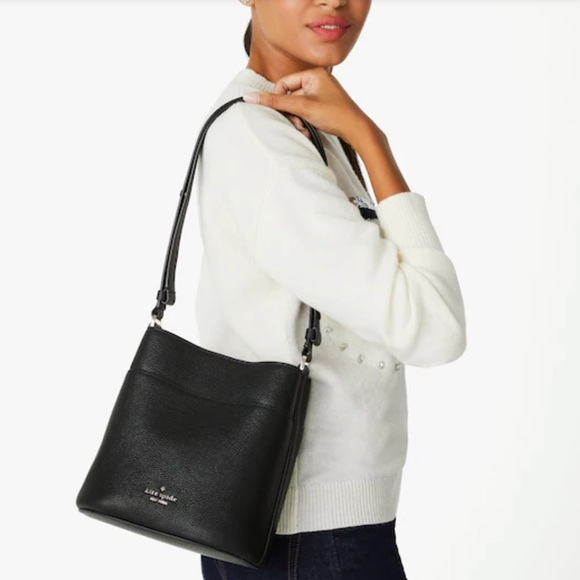 kate spade Handbags - Kate Spade Leila small bucket bag color: Black
NWT
